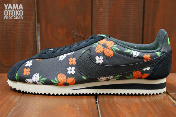 Nike Classic Cortez Nylon Aloha Pack Qs 5