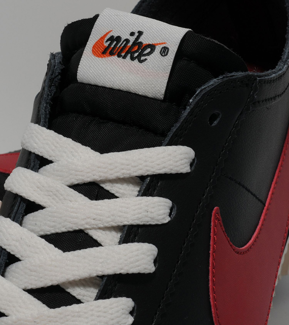Nike Cortez Classic Black Red 5