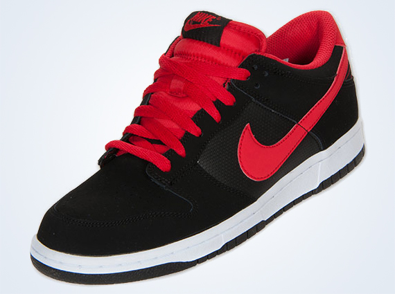 Nike Dunk Low – Black – Red