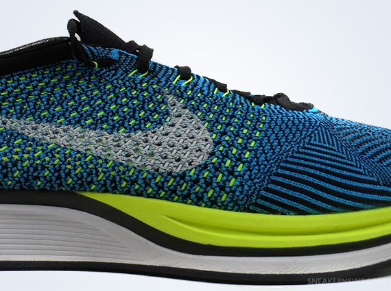 Nike Flyknit Racer Usa Blue Volt Sample