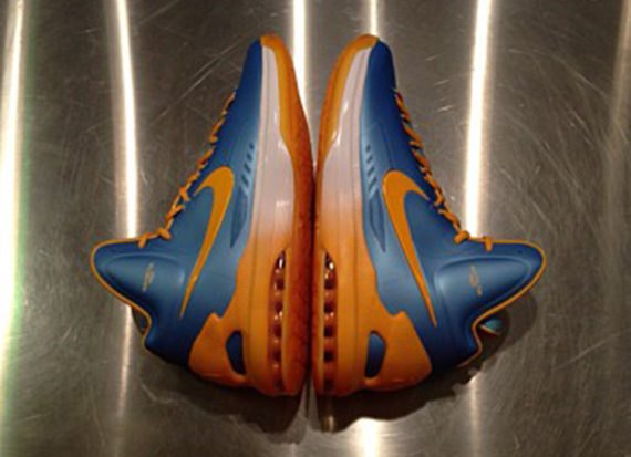 Nike KD V "Huntington Prep" PE