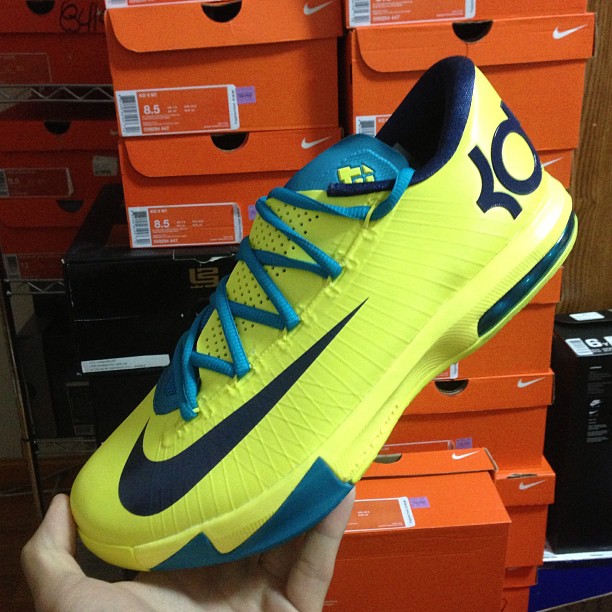 nike kd blue and yellow