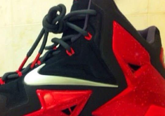 nike lebron xi red black