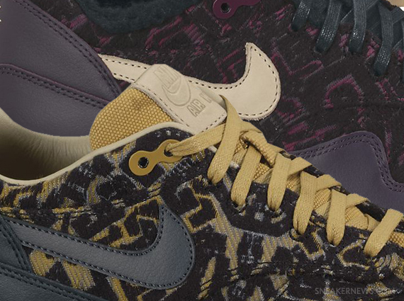 Nike WMNS Air Max 1 Premium – Holiday 2013 Preview