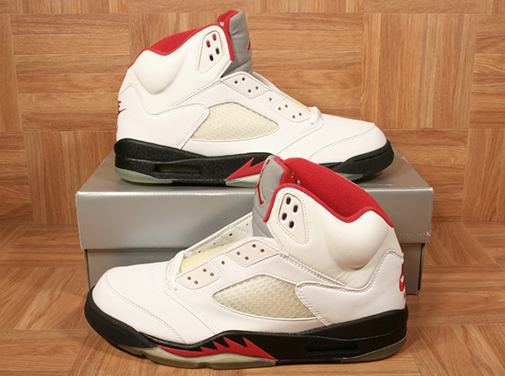 Shoezeum Sneaker Auctions Update May 9 9