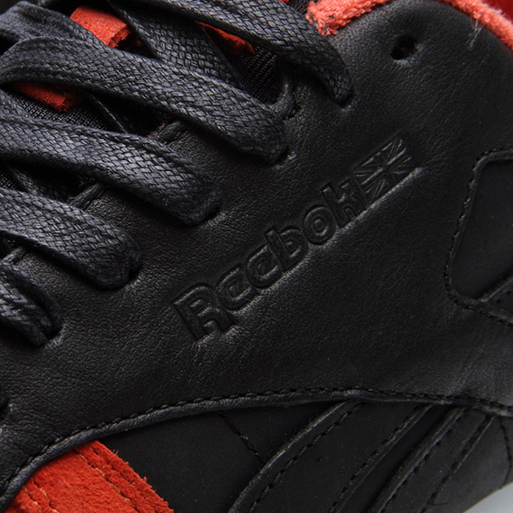 Solebox Reebok Classic Leather Available 4