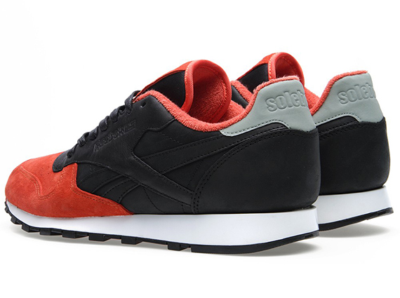 Solebox Reebok Classic Leather Available 6