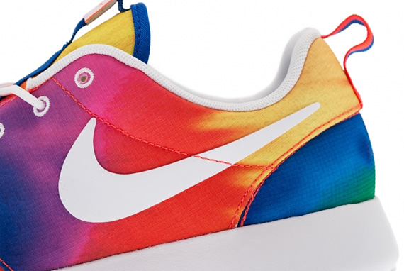 Tie Dye Nike Roshe 6