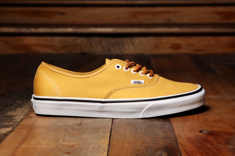 Vans Authentic Brushed Twill May 2013 2
