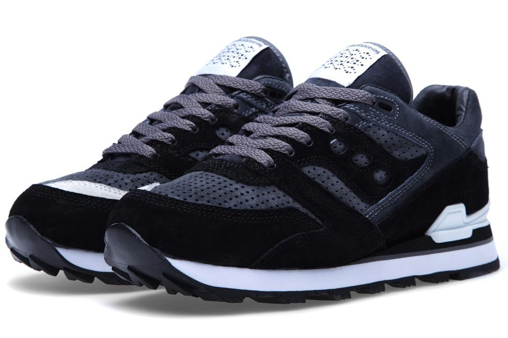 White Mountaineering Saucony Courageous 9