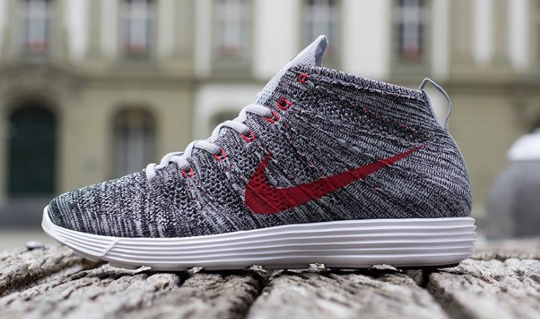 Wolf Grey Nike Flyknit Chukka 01
