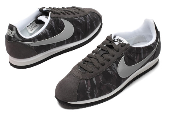 custom bred nike cortez. : r/Sneakers