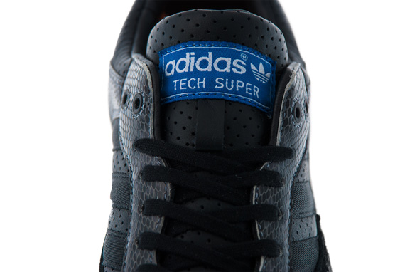 Adidas Originals Tech Super Snake Pack Black 04