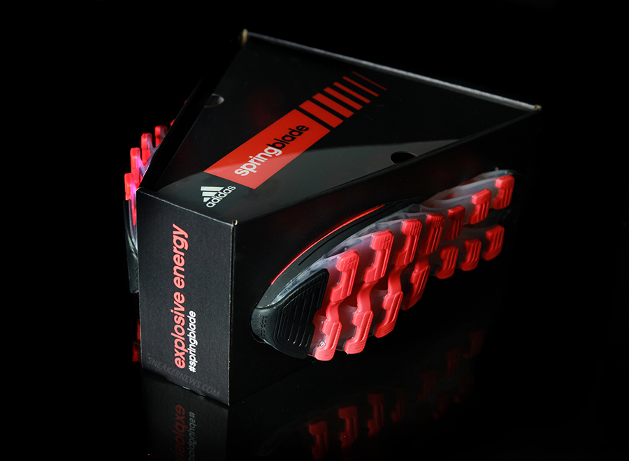 raqueta Hula hoop preposición adidas Springblade - Special Edition Packaging - SneakerNews.com