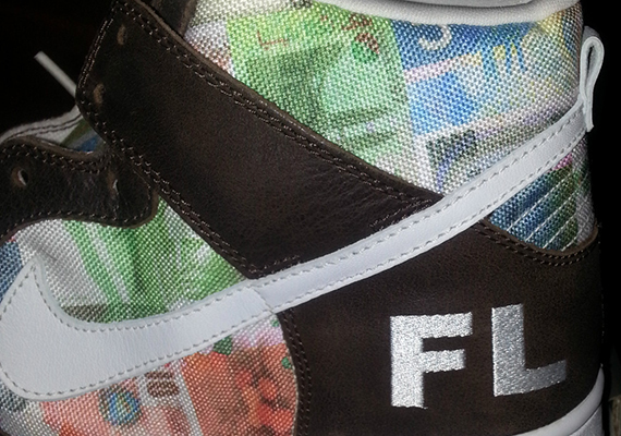 Futura Nike SB "FLOM" - Available on eBay - SneakerNews.com