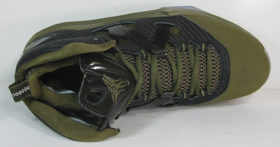 Jordan Melo M9 Black Squadron Green 03