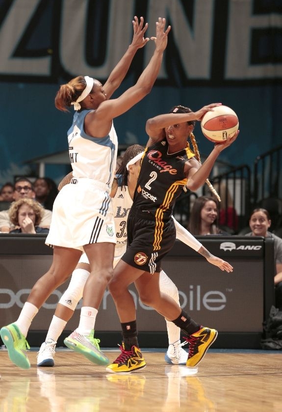 Monica Wright In Nike Kd Vi Dc Pre Heat 02