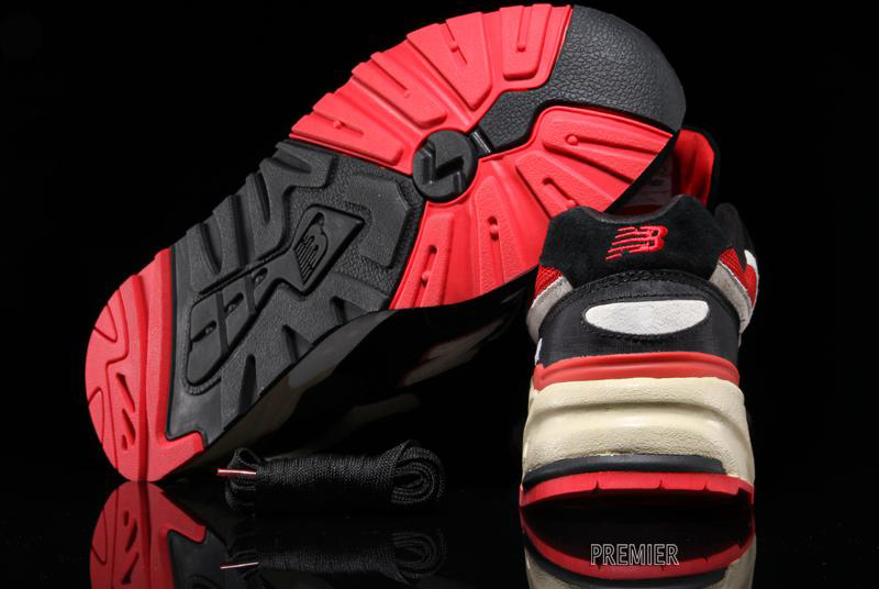 New Balance Propoganda 3