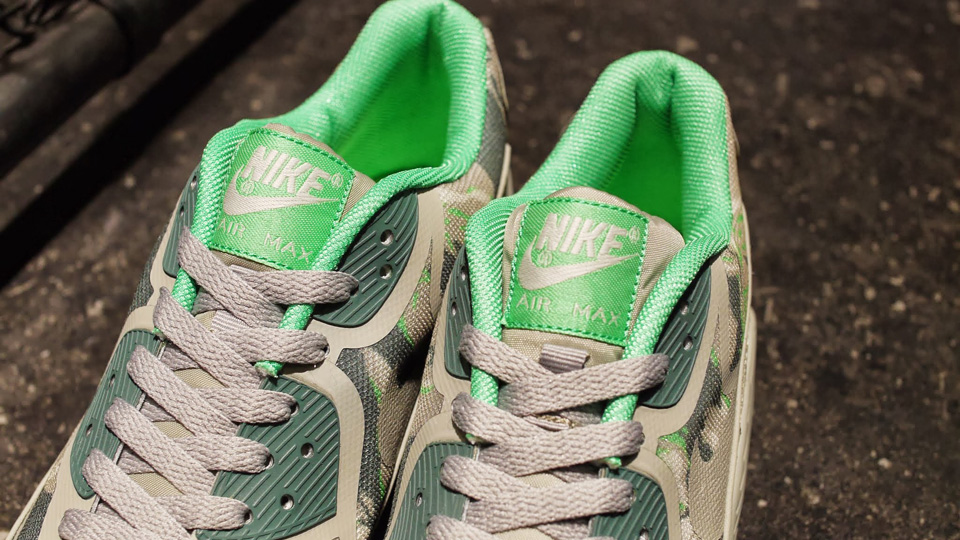 Nike Air Max 90 Premium Tape 09