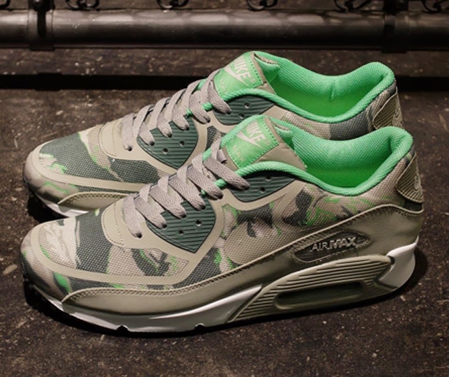 Nike Air Max 90 Premium Tape 11