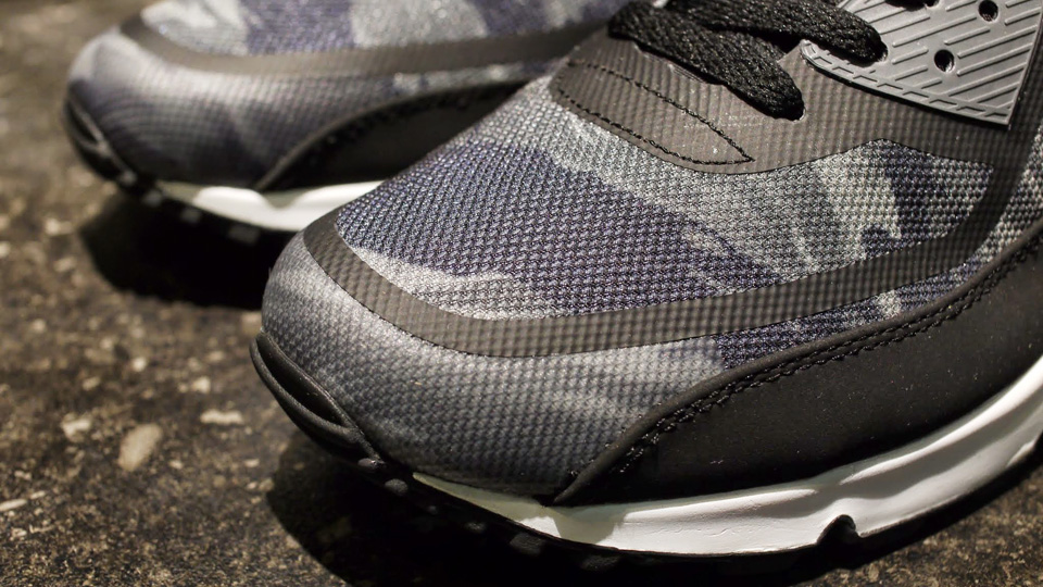 Nike Air Max 90 Premium Tape 13