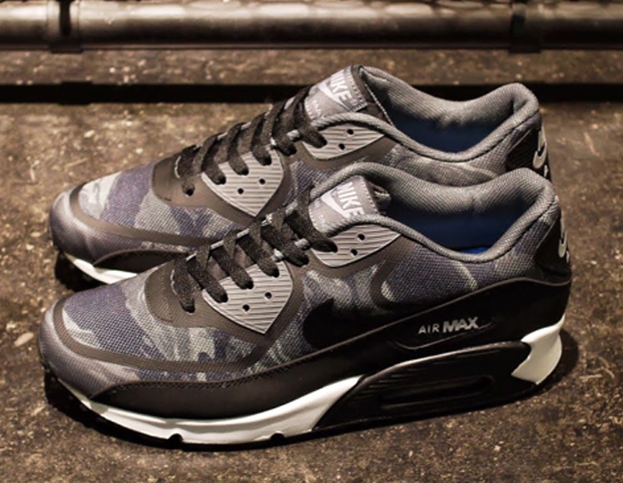 Nike Air Max 90 Premium Tape 16