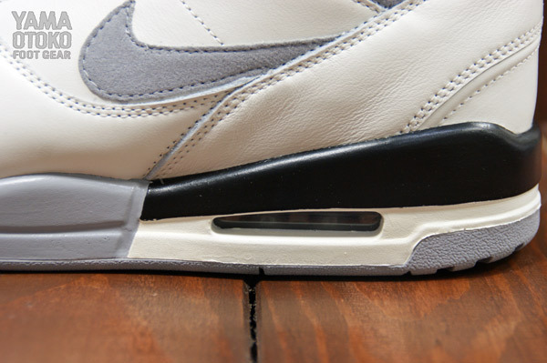 Nike Air Revolution Vntg Qs Sail Wolf Grey Black 04