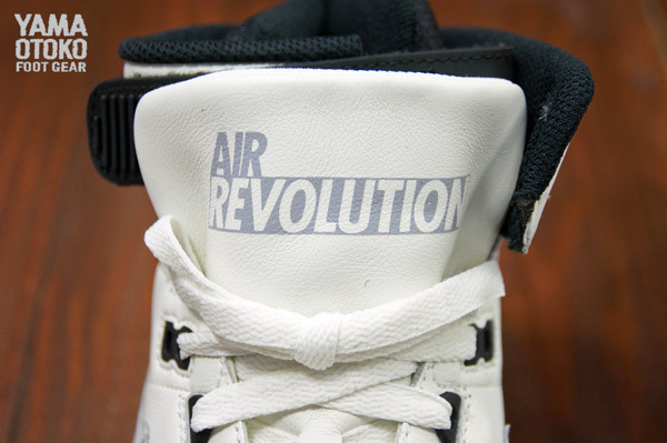 Nike Air Revolution Vntg Qs Sail Wolf Grey Black 05