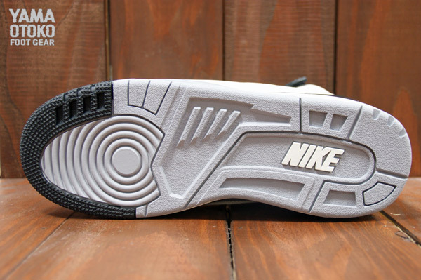 Nike Air Revolution Vntg Qs Sail Wolf Grey Black 10