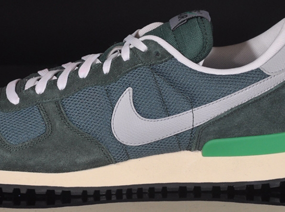 Air Vortex VNTG "Vintage Green" - SneakerNews.com