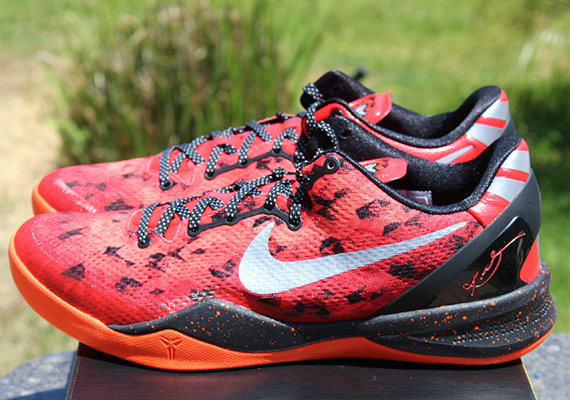 nike kobe 8 challenge red