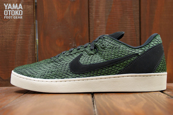 Nike Kobe 8 Nsw Lifestyle Gorge Green Black Sail 2