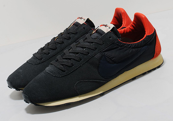 nike montreal black