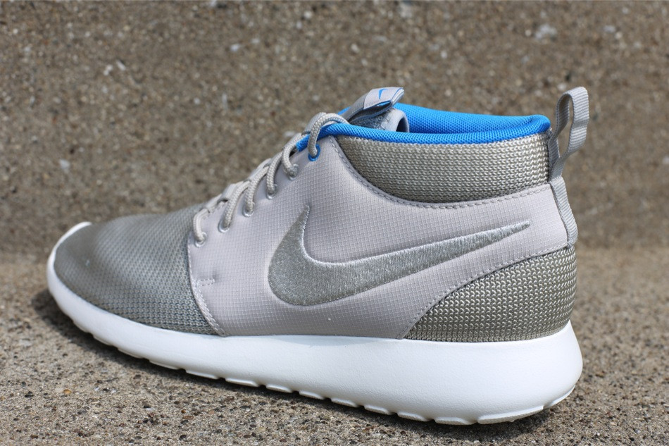 Nike Roshe Run Mid Mortar Blue Hero Sail 02