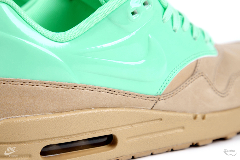 Nike Wmns Air Max 1 Vt Qs Beige Mint 02