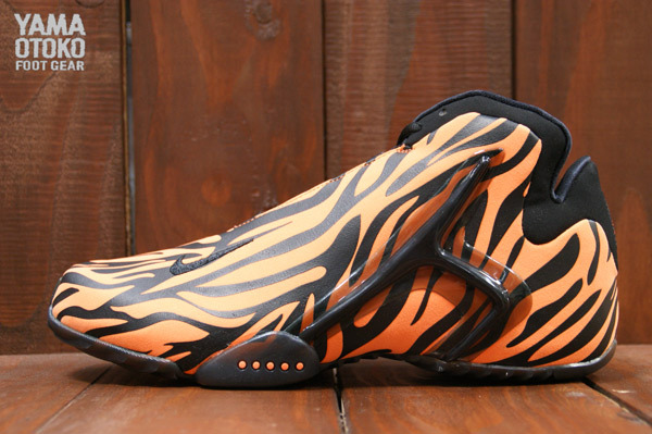 Nike Zoom Hyperflight Tiger 10