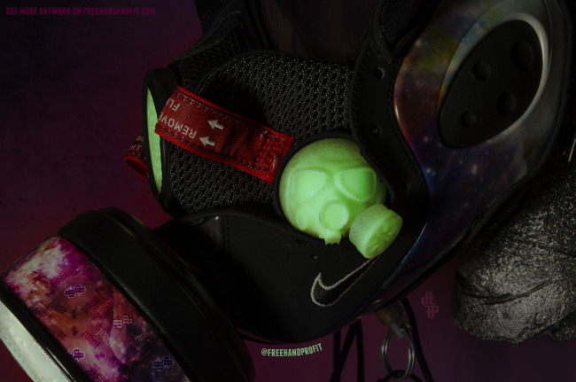 Nike Zoom Rookie Galaxy Gas Mask 01