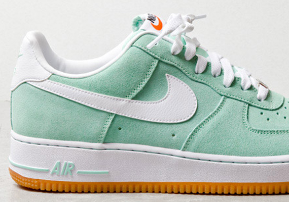 Nike Air Force 1 Low – Arctic Green – White – Gum