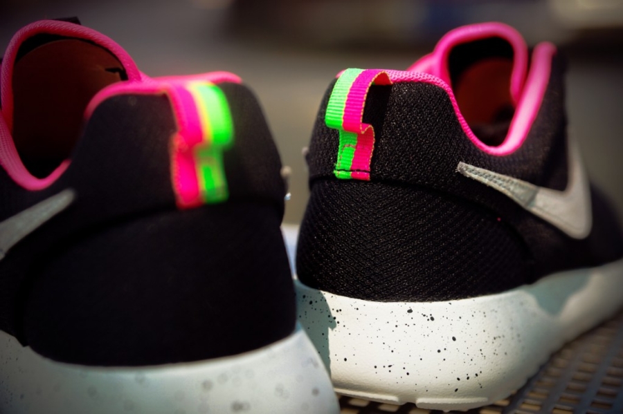 nike roshe run size 13