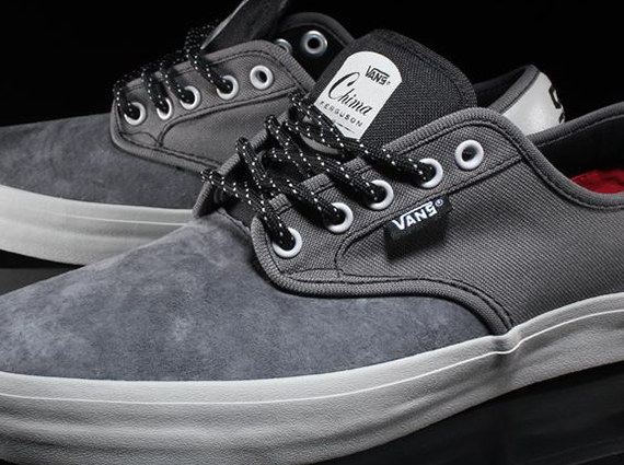 Vans chima pro hot sale 2 grey