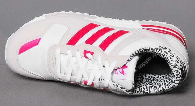 Adidas Originals Wmns Zx 700 Leopard White Red 02