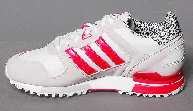 Adidas Originals Wmns Zx 700 Leopard White Red 03