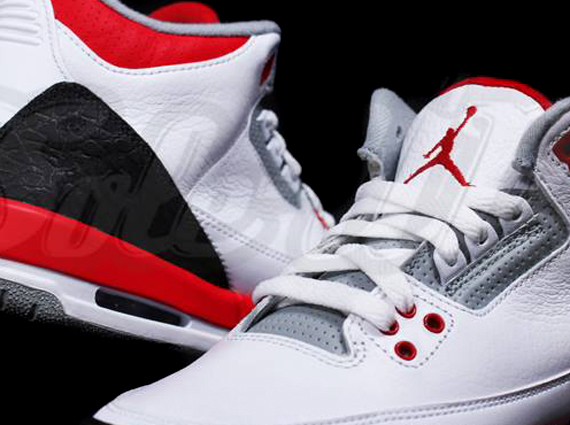 Air Jordan III GS "Fire Red"