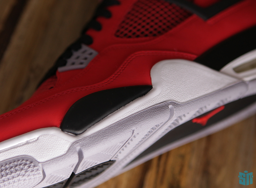 Air Jordan Iv Toro Beauty Shots 16