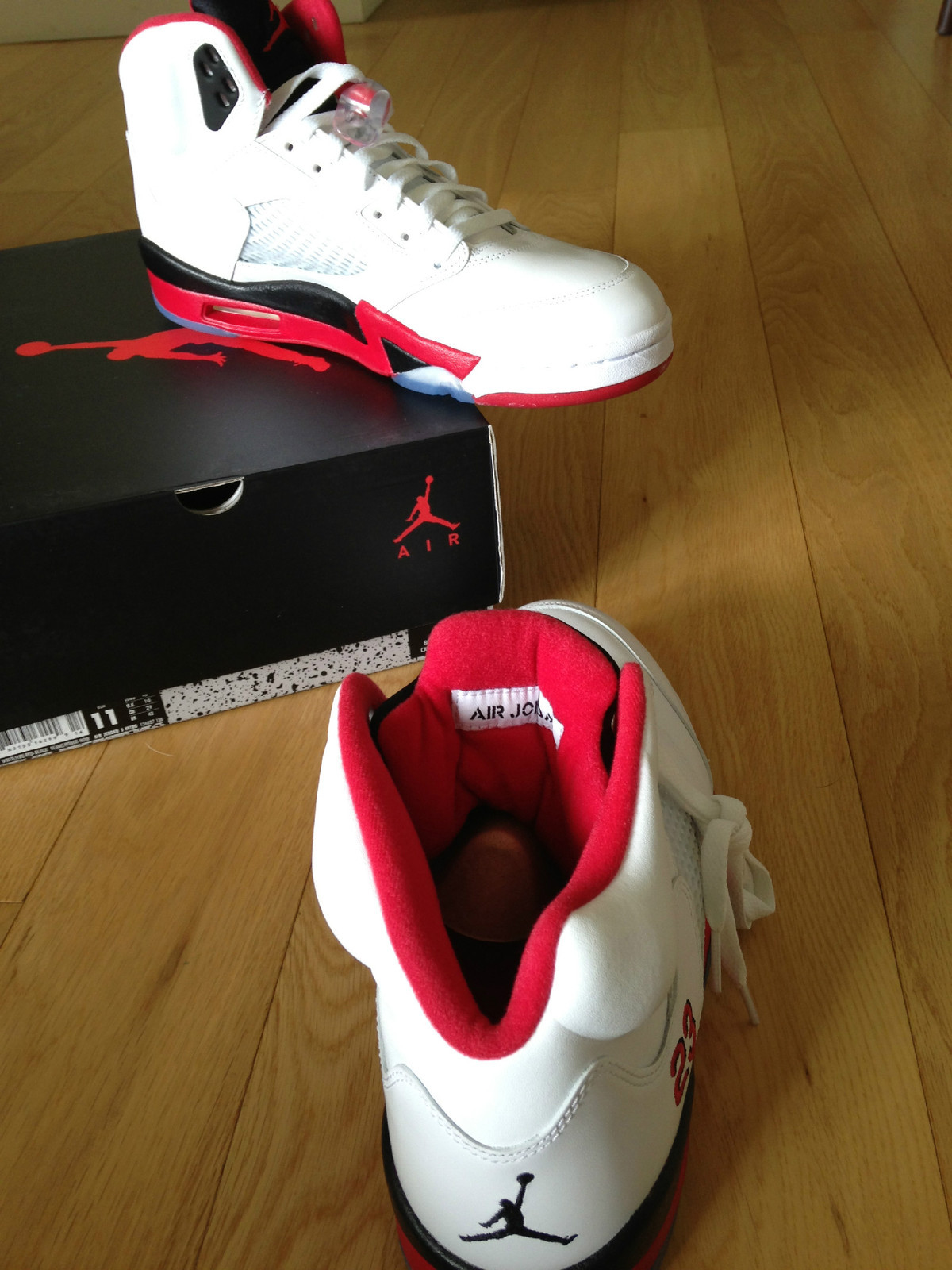 Air Jordan V Fire Red Available On Ebay Early 02