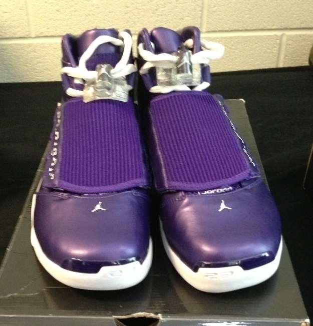 Air Jordan Xvii Rainbow On Ebay 02