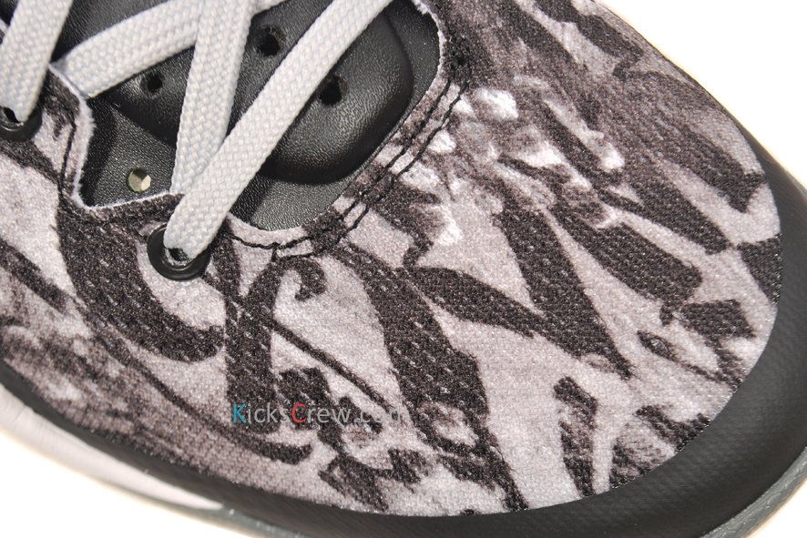 Graffiti Nike Kobe 8 03