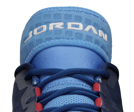 Jordan Dominate Pro True Blue 3