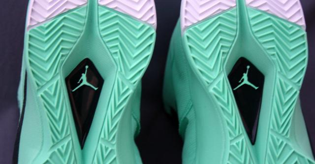 Jordan Super Fly 2 Mint Black 05