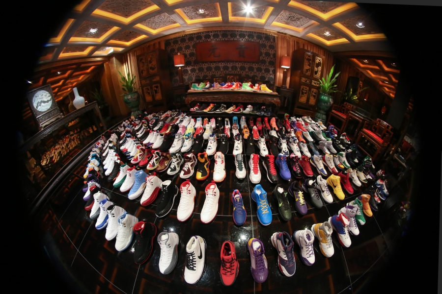 Massive Air Jordan Collection By Evian Chow Featured In Frank Chapter 52